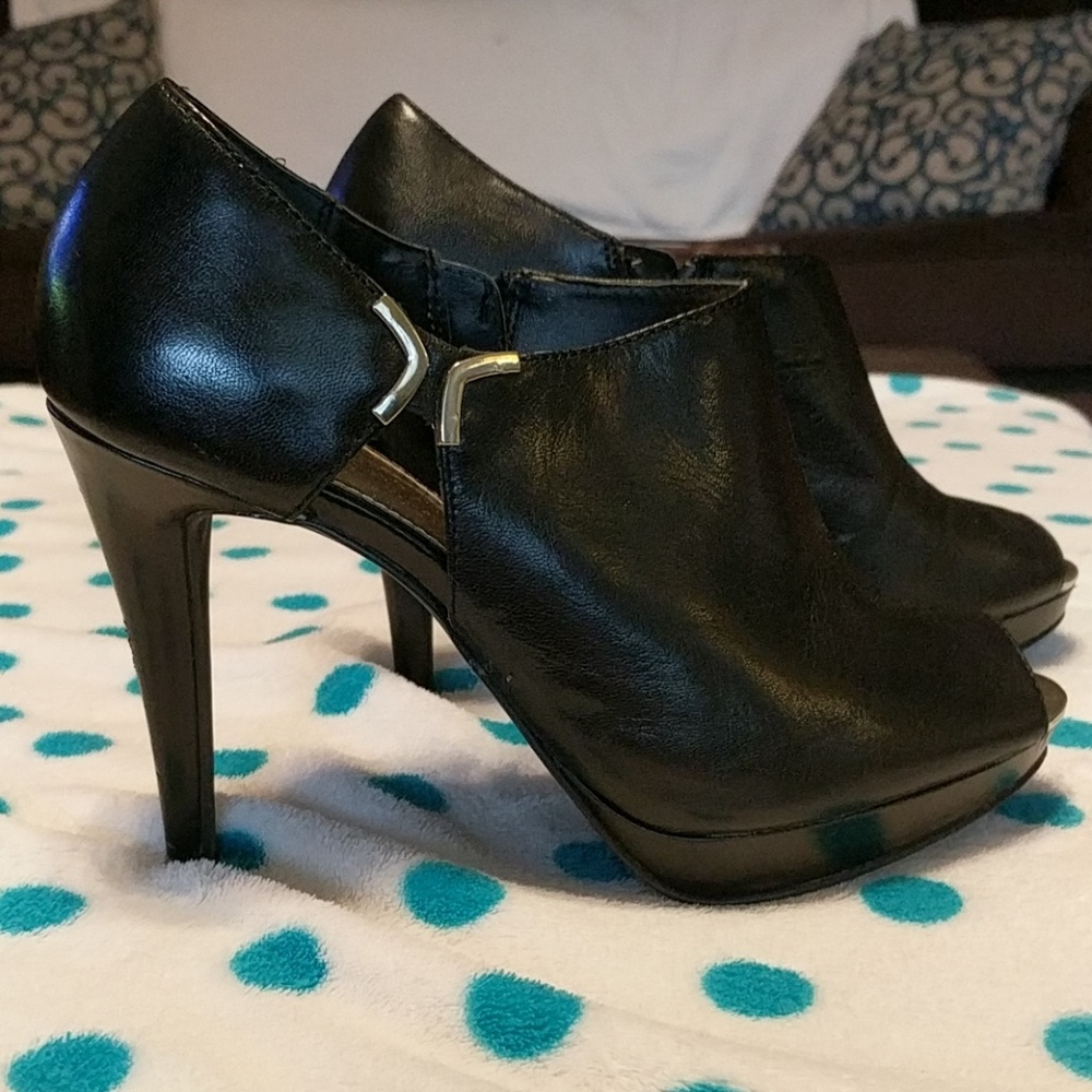 Alfani Black Heels